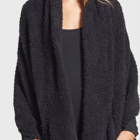 💕BAREFOOT DREAMS💕 Cozychic Lite Travel Shawl ~ Charcoal One Size NWT - Picture 4 of 8